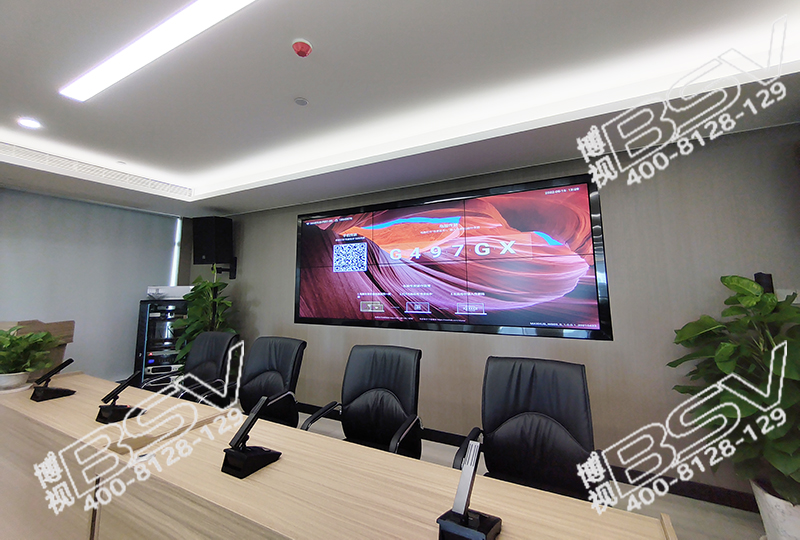 P20915-120156.jpg P20915-120156.jpg